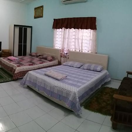 Dhia Irdina Homestay Paya Rewak Εξωτερικό φωτογραφία