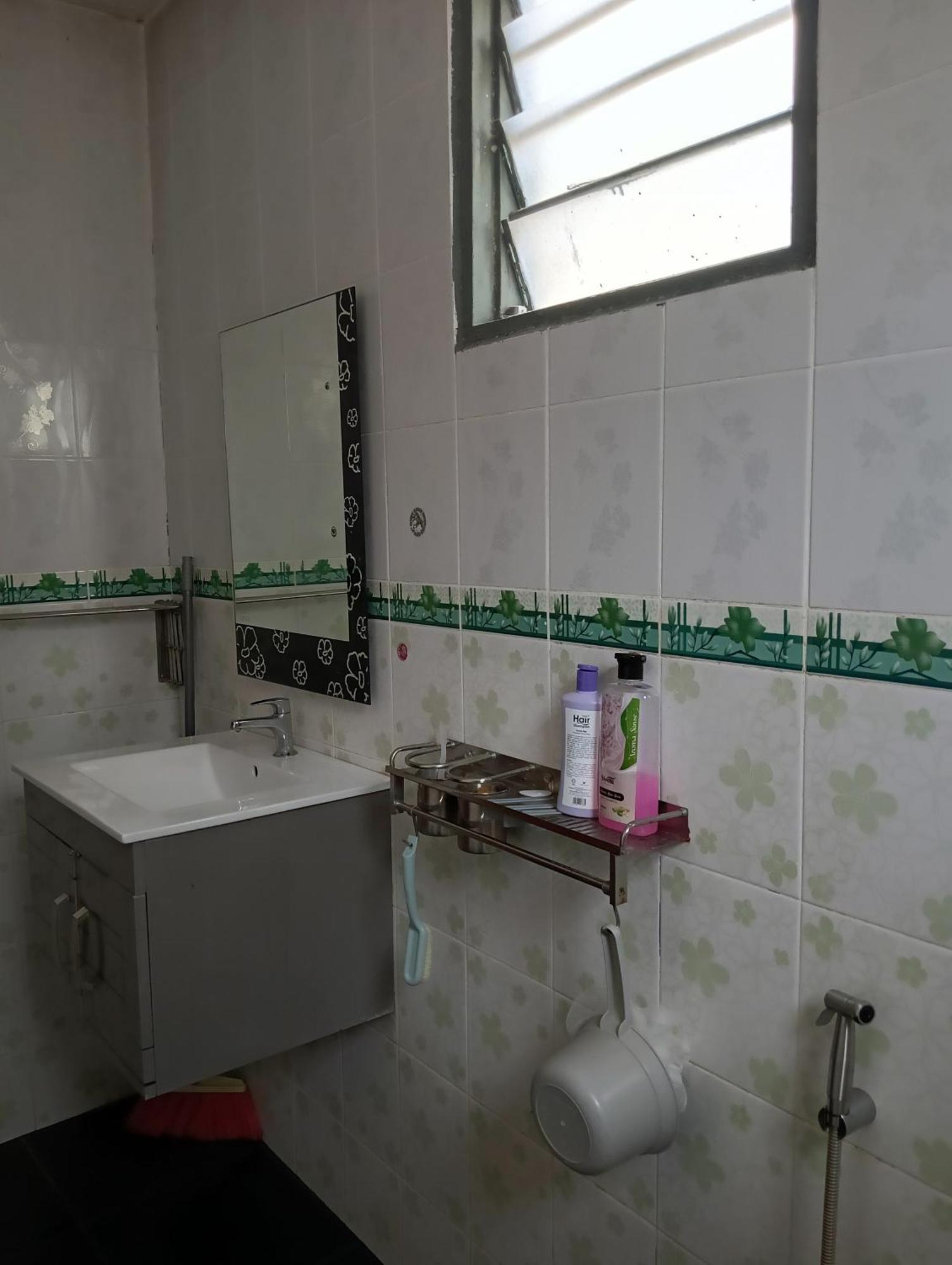 Dhia Irdina Homestay Paya Rewak Εξωτερικό φωτογραφία