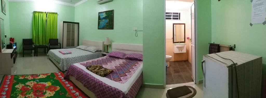 Dhia Irdina Homestay Paya Rewak Εξωτερικό φωτογραφία