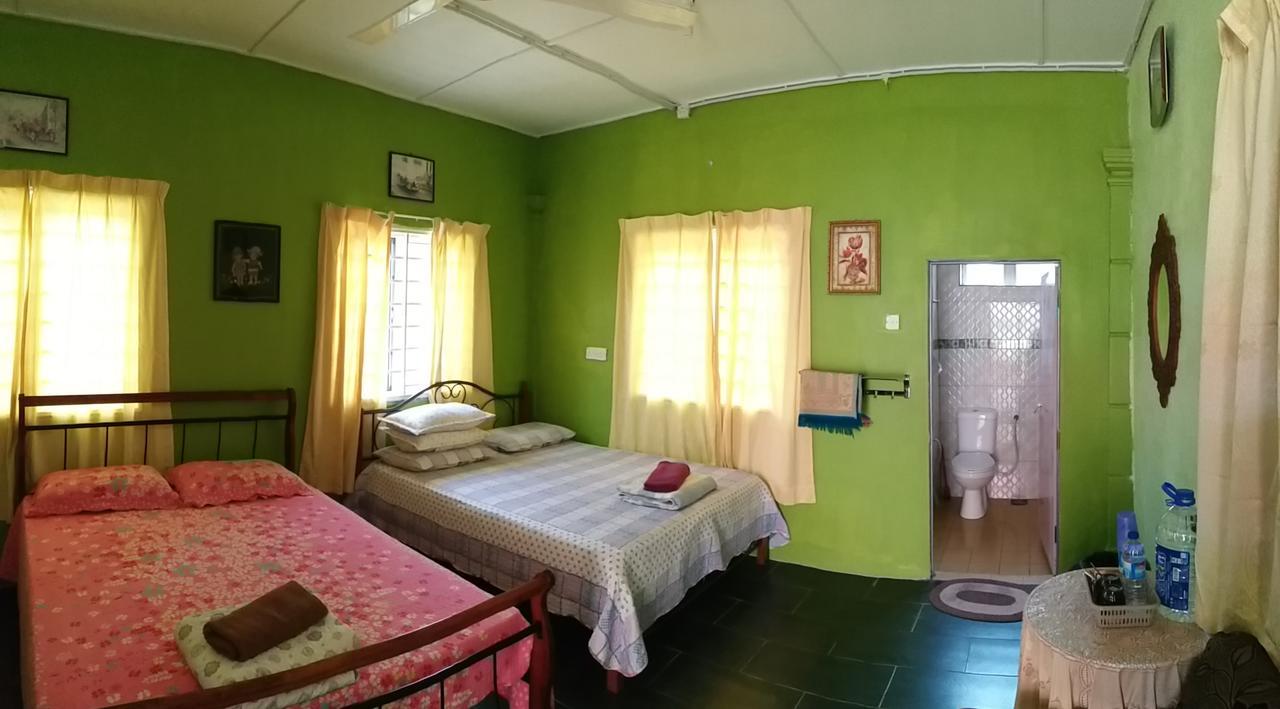 Dhia Irdina Homestay Paya Rewak Εξωτερικό φωτογραφία