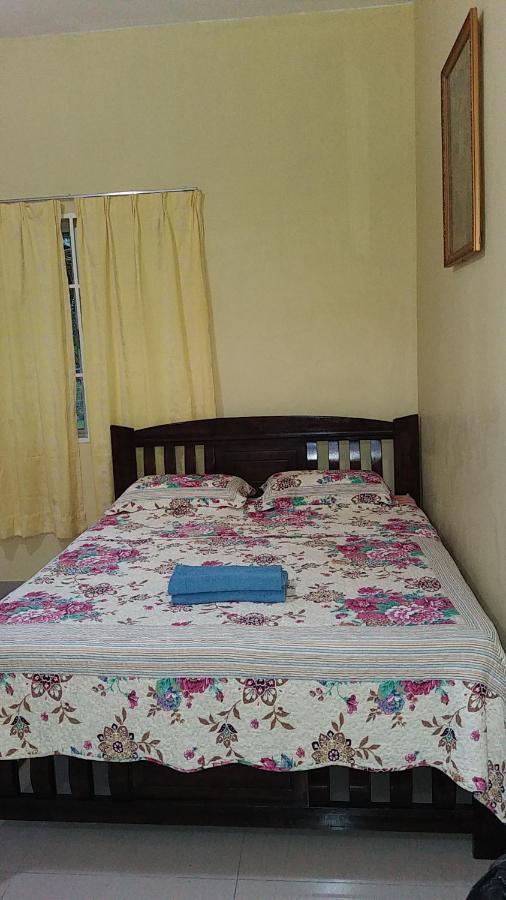 Dhia Irdina Homestay Paya Rewak Εξωτερικό φωτογραφία